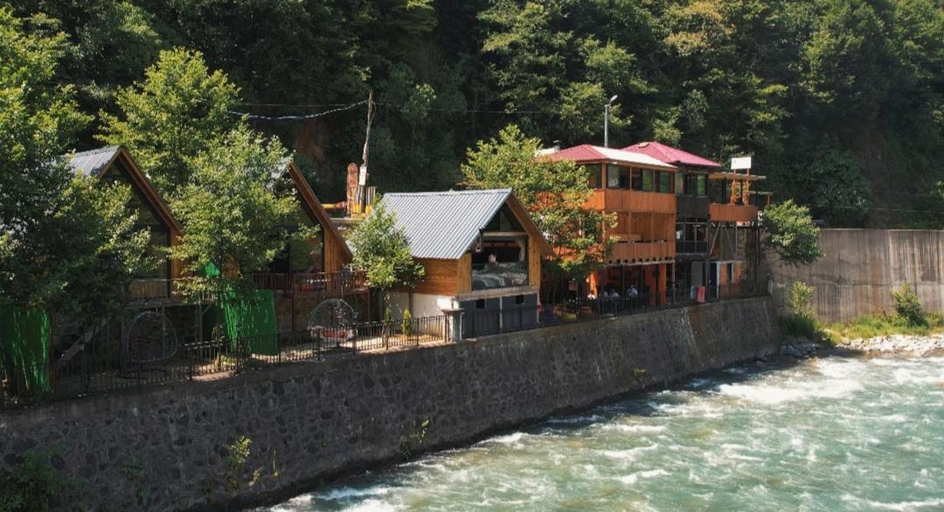 Others 2, Serinle Bungalow, Çamlıhemşin