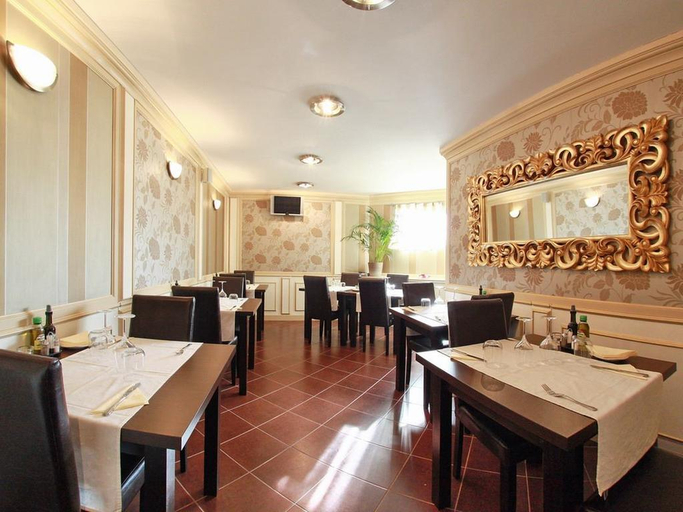 Food & Drinks 5, Monte Carlo Palace Suites, Municipiul Bucuresti