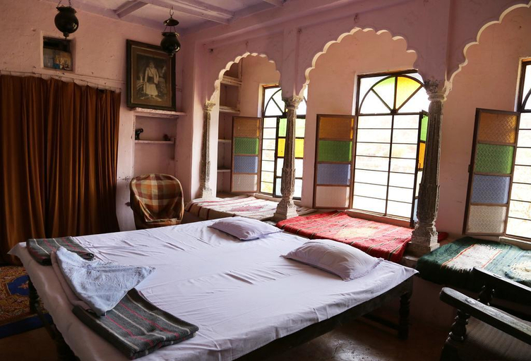 Bedroom 5, Haveli Uma Megh Paying Guest House, Bundi