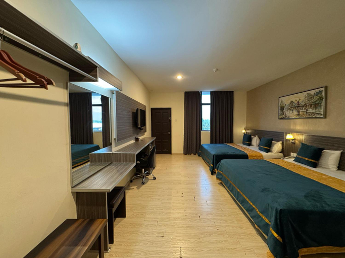 Bedroom 2, K Garden Hotel, Kerian