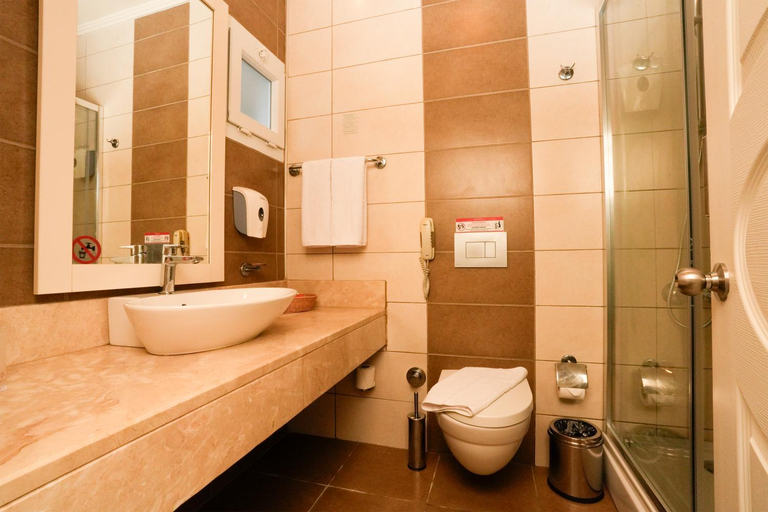 Bathroom 5, Venosa Beach Resort & Spa - All Inclusive, Didim