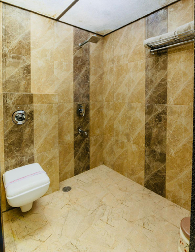 Bathroom, Hotel Hayyat, Jaisalmer