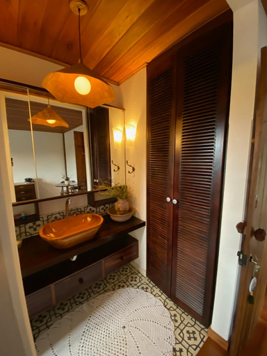 Bathroom 2, Pousada na Cervejaria Altezza - vista para Pedra Azul, Castelo
