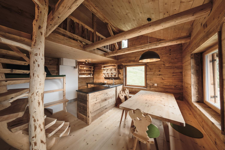 Others 4, Hirschhof Pfrein - Hideaway, Bolzano