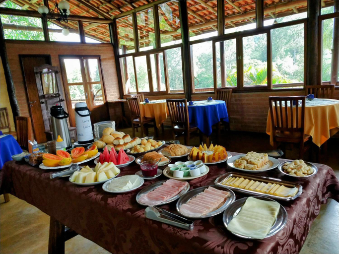 Food & Drinks 2, Pousada Colar de Ouro, Cunha