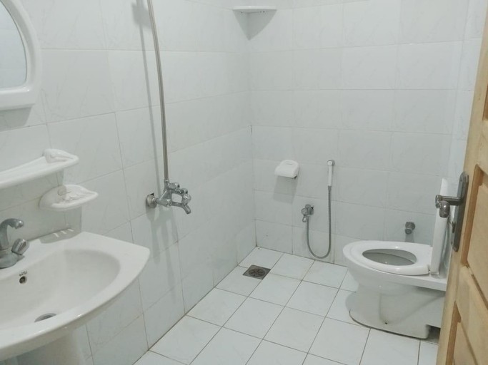 Bathroom 2, Wadi Resort, Azad Kashmir