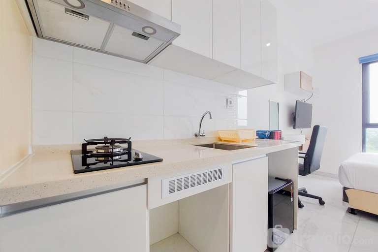 Others 3, HomeyCozy Studio Sky House Alam Sutera By Travelio, Tangerang