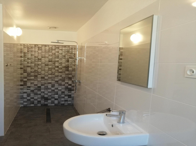 Bathroom 3, Hilltop Mansion with Pool, Dordogne