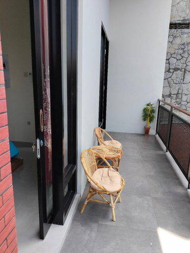 Others 4, Taman Salak Homestay (entire house), Madiun