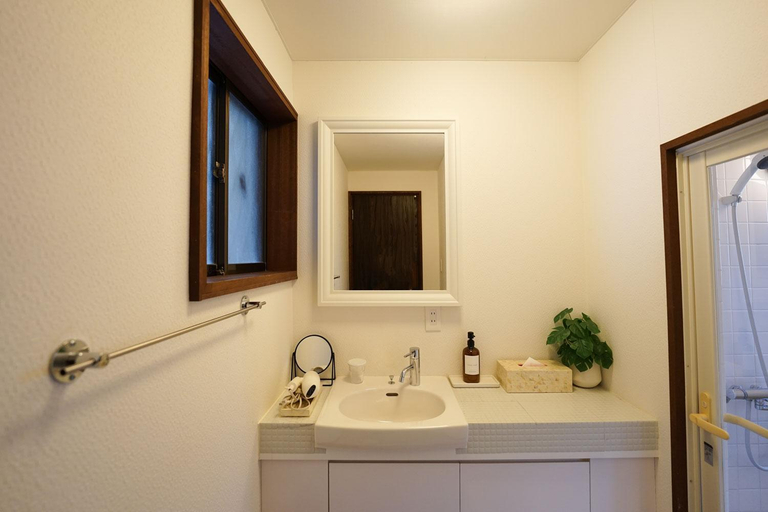 Bathroom 2, UMIBE IseShima, Shima