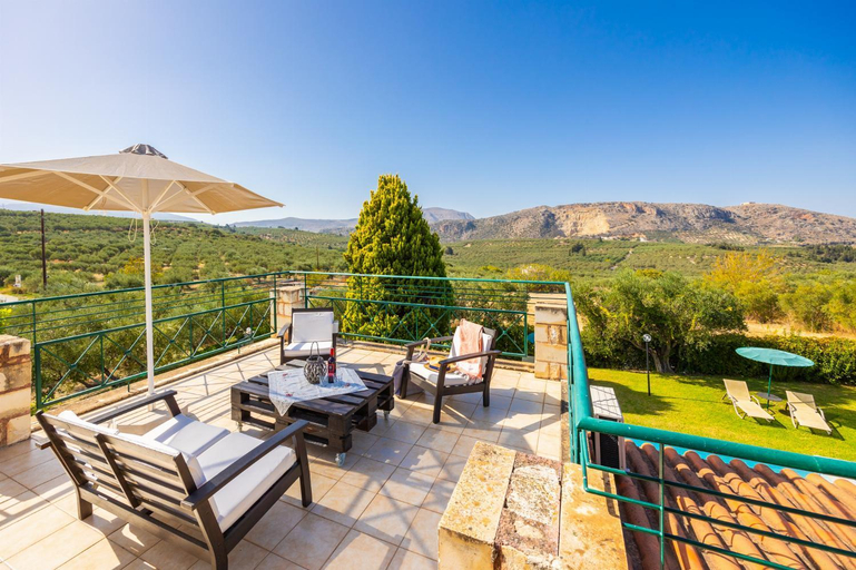 Others 5, Villa Dimitris, Crete