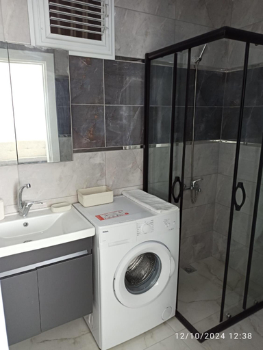 Bathroom 5, SAHINER APART Otel, Finike