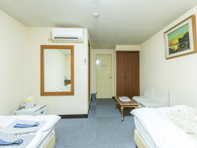 Bedroom 2, Tabist Joetsu Central Hotel Takada Nakamachi, Jōetsu