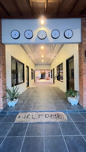 Others 5, Blij Ei - Land Hostel, Jepara