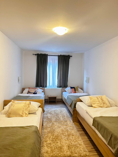 Others 4, Motel Stovrela, Una-Sana