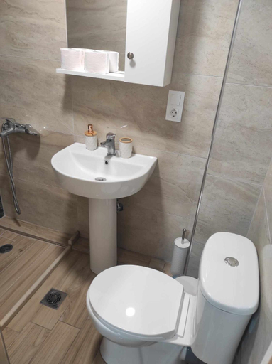 Bathroom 3, Light Blue Paralia Apartments, Central Macedonia