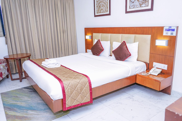 Bedroom 3, The Altruist Navi Mumbai Hotel, Thane