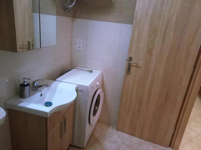 Bathroom 3, Sam's View - City Heart Tripoli, Peloponnese