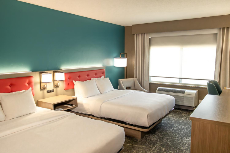 Bedroom 3, Comfort Inn & Suites, Tuscarawas