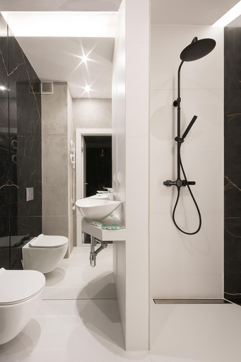 Bathroom 2, Jacuzzi Rakowicka Top Apartments, Kraków City