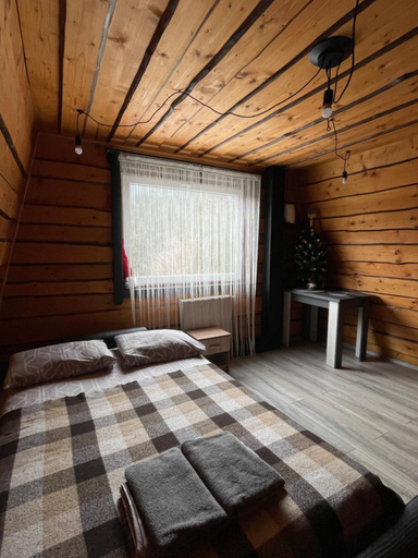 Bedroom 2, Khatky Na Penkakh, Nadvirnians'kyi