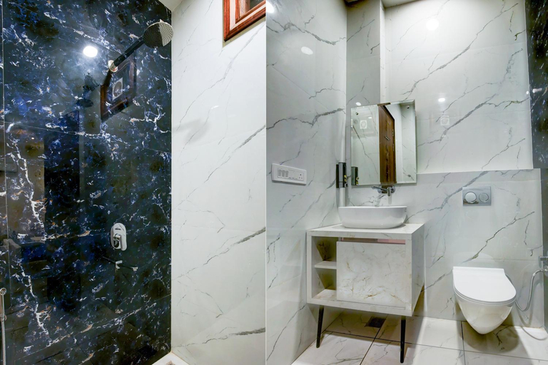 Bathroom 4, Hotel O SS Grand Suites, Ludhiana