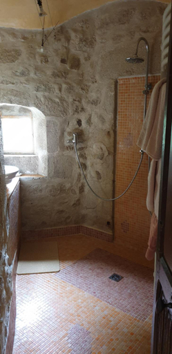 Bathroom 3, Chateau des Martinanches, Puy-de-Dôme