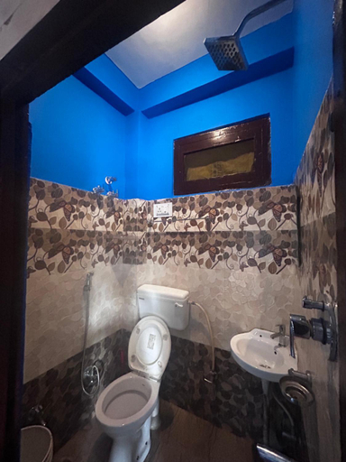 Bathroom 5, FORMOSA Cafe Hostel KASOL GOA, Kullu