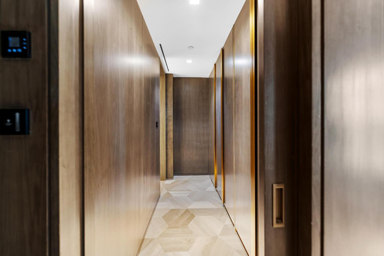 Others 2, Five Palm Residences - Sea View, Dubai