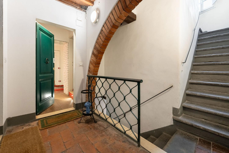 Others 5, COSTA SAN GIORGIO 65, Florence