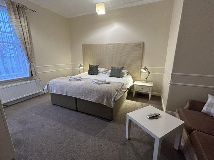 Bedroom 2, Lindisfarne Hotel, Northumberland