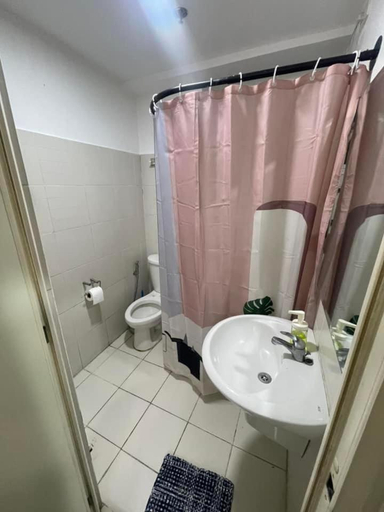 Bathroom 5, Sea Residence Tower EF, Pasay City