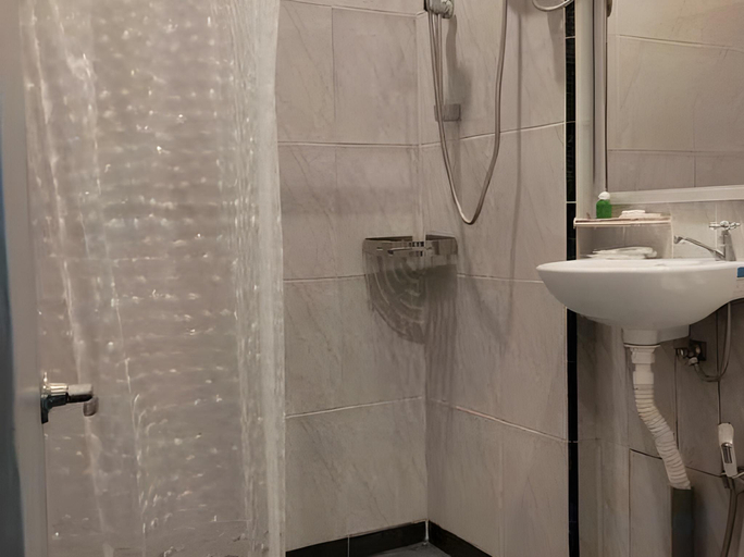 Bathroom 5, Hotel Kalbar, Singkawang