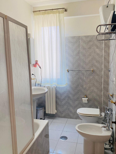 Bathroom 2, B&B il Tulipano, Potenza