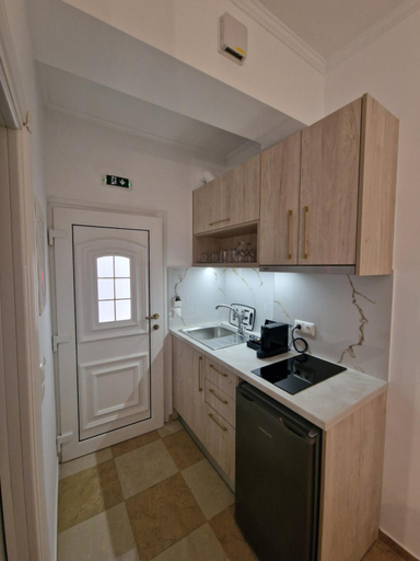 Kitchen 5, Valtos Ionion, Epirus