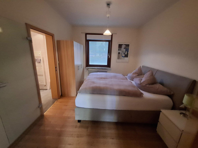 Bedroom 5, Helle Wohnung bei Willingen mit Terrasse, Waldeck-Frankenberg