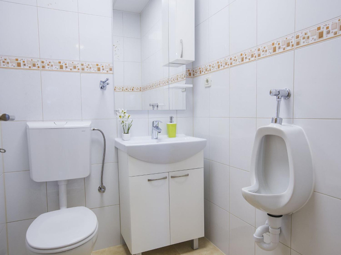 Bathroom 3, Apartment Villa IN - Four-Bedroom Apartment with Private Pool, Split