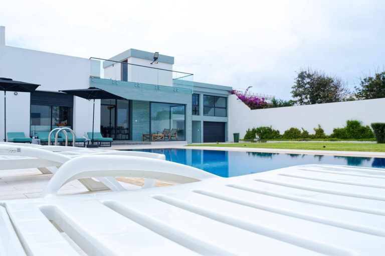 Sport & Beauty 2, Villa Luxe Dar Bouazza - Piscine Privee - Fibre 100Mb - 3 min Plage, Casablanca