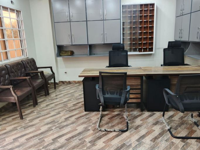 Lobby 3, Continental Boys Hostel-Royal Heights, Lahore