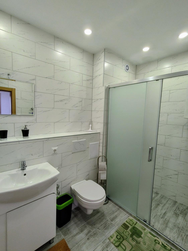 Bathroom 3, Balchik Sea View Apartments in Princess Residence, Balchik