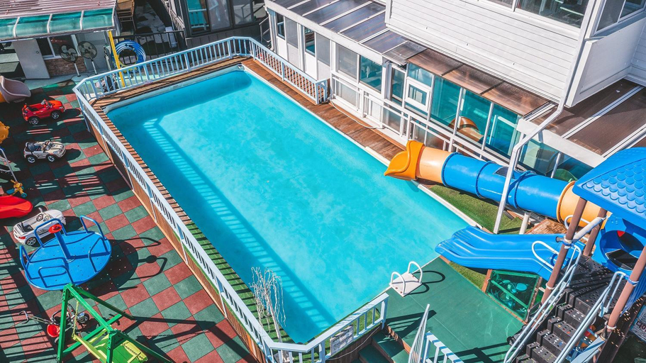 Others 5, Gapyeong shinbi kids poolvilla, Pocheon