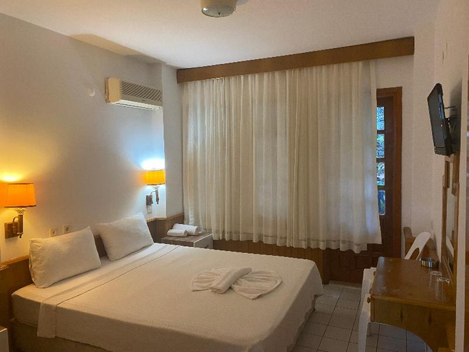 Bedroom 2, Naturella Apart Hotel, Kemer