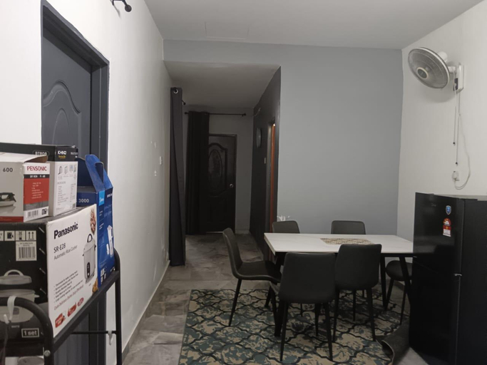Kitchen 5, Homestay Samera, Klang