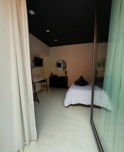 Others 4, Residenza Marcelli, Isernia