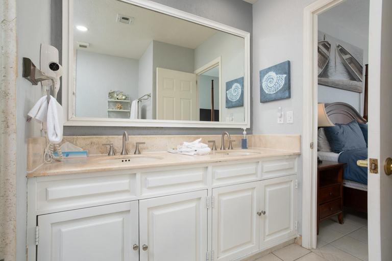 Bathroom 2, Sonoran Sea Resort BEACHFRONT Condo E203, Puerto Peñasco