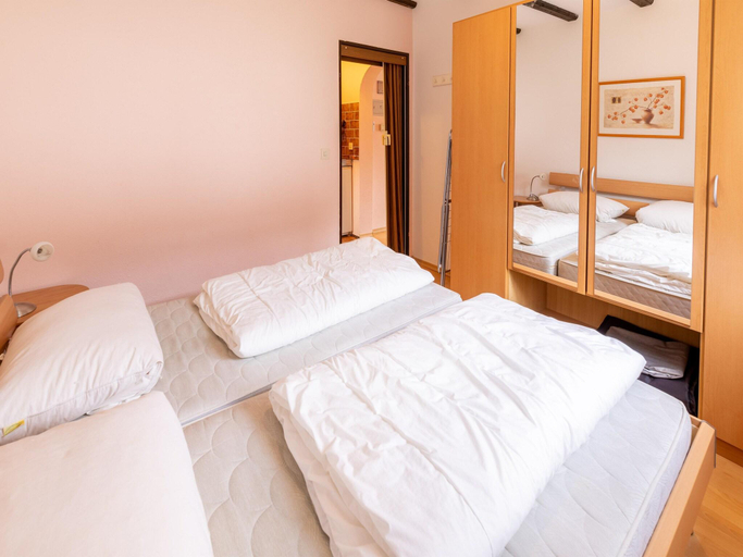 Bedroom 2, Cozy Bavarian Forest Retreat, Cham