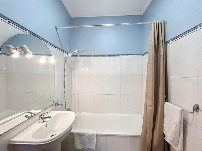 Bathroom 4, Eddys House by Atlantic Holiday, Machico