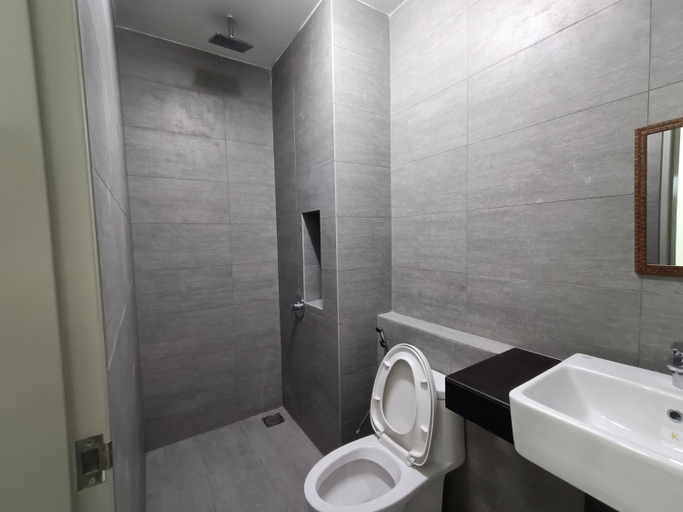 Bathroom, The Pano Jalan Ipoh Sentul by Kenangan Homes, Kuala Lumpur
