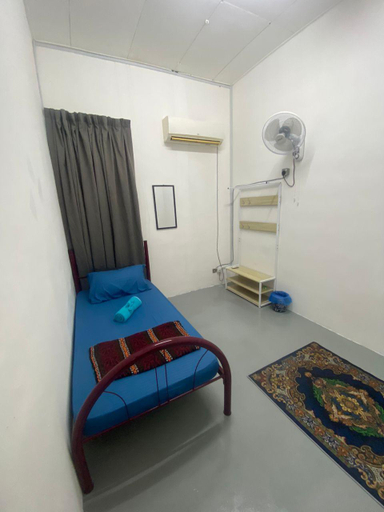 Bedroom 2, CJA HOMESTAY BATU KAWAN , Seberang Perai Selatan