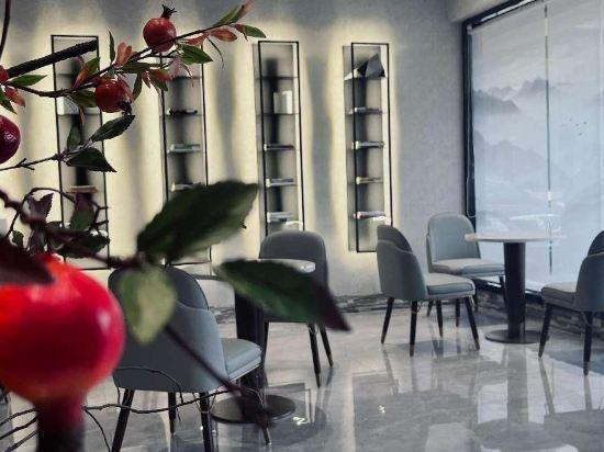 Others 3, Yuanhe Hotel, Xinyu